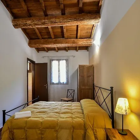 ファームステイ La Valle Dei Bronzetti カーシャ