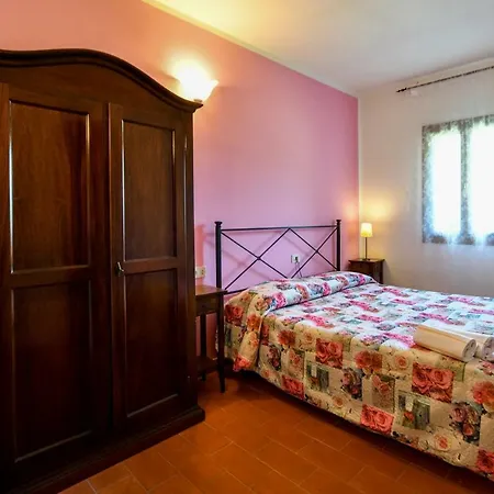 ファームステイ La Valle Dei Bronzetti カーシャ