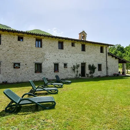 La Valle Dei Bronzetti Farm stay Cascia