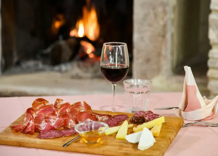 La Valle Dei Bronzetti *