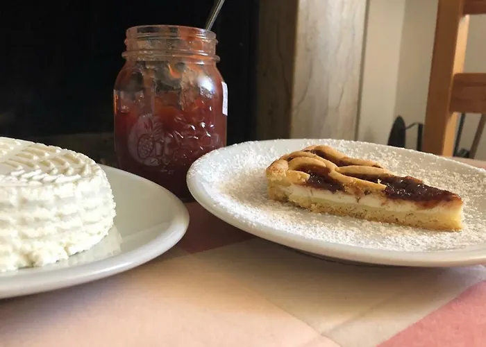 La Valle Dei Bronzetti * كاشا